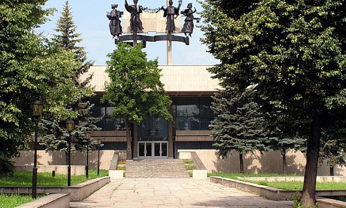 Tula State Academic Drama Theater named after M. Gorky фото