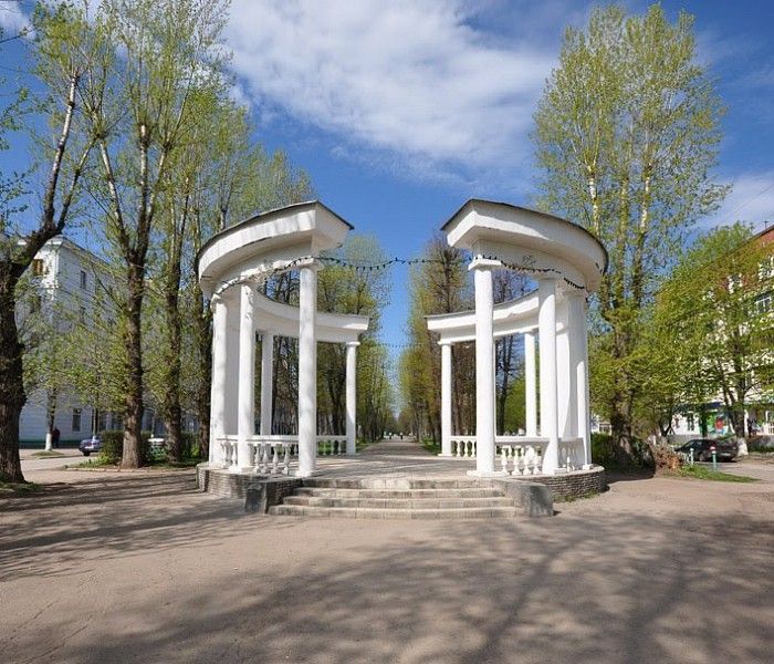 Rotonda in Novomoskovsk фото 1