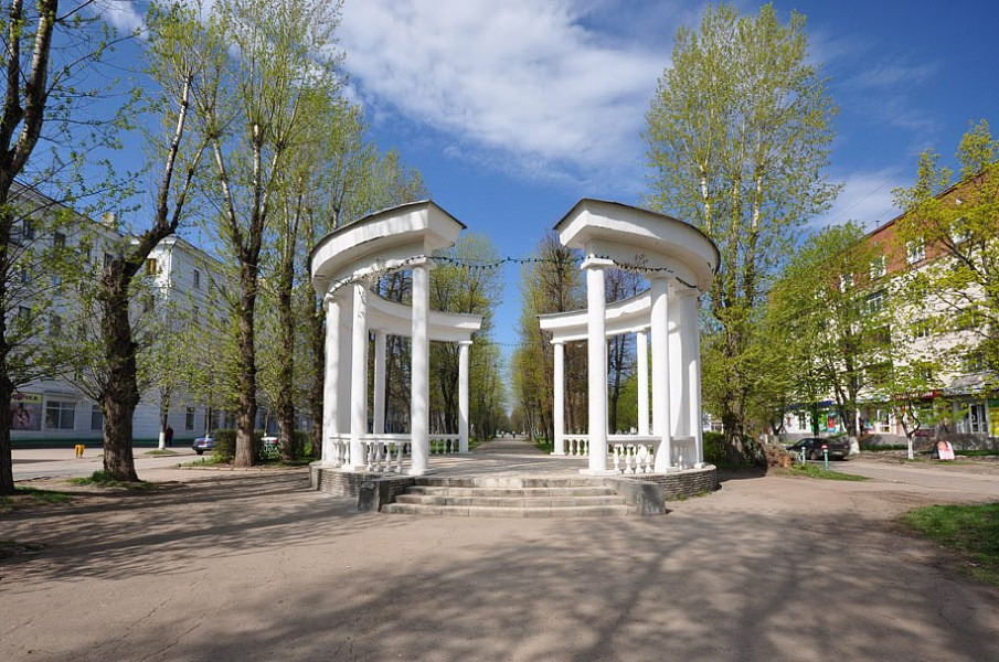 Rotonda in Novomoskovsk фото 1