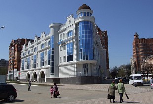 Vosstaniye Square