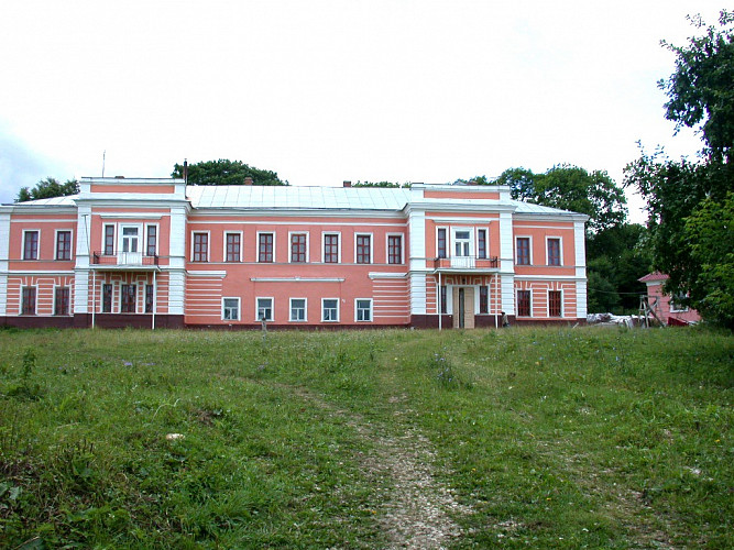 Estate Kireevsky in the village of Krasino is Ubilejnoe фото 1