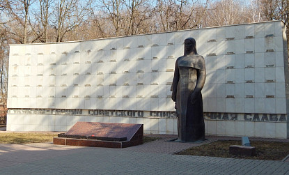Monument to the inhabitants of the Tula region-heroes of the Soviet Union фото