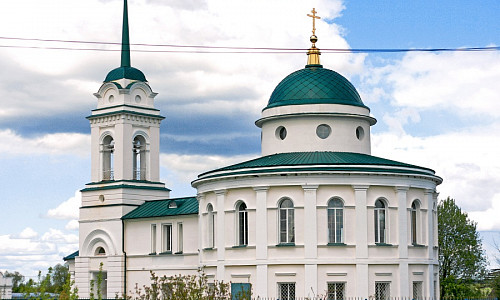 St. Ilya's Church in Ilyinskoye фото