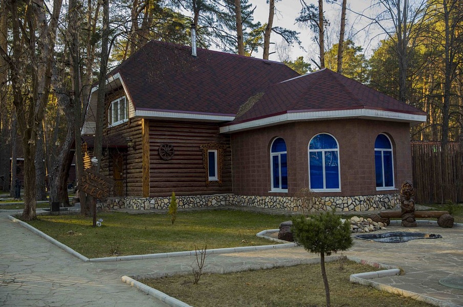 Sosnovy Bor (Pine Forest) Lodge фото 1