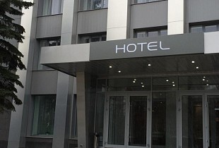 Hotels & inns
