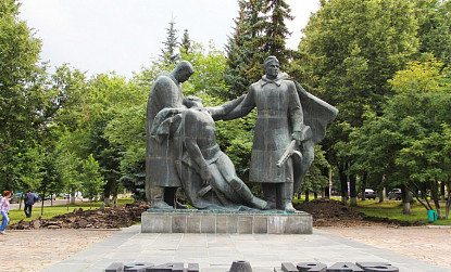 Monument of Eternal Glory in Novomoskovsk фото