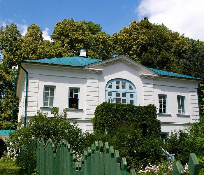 The Leo Tolstoy Museum-Estate Yasnaya Polyana фото 2